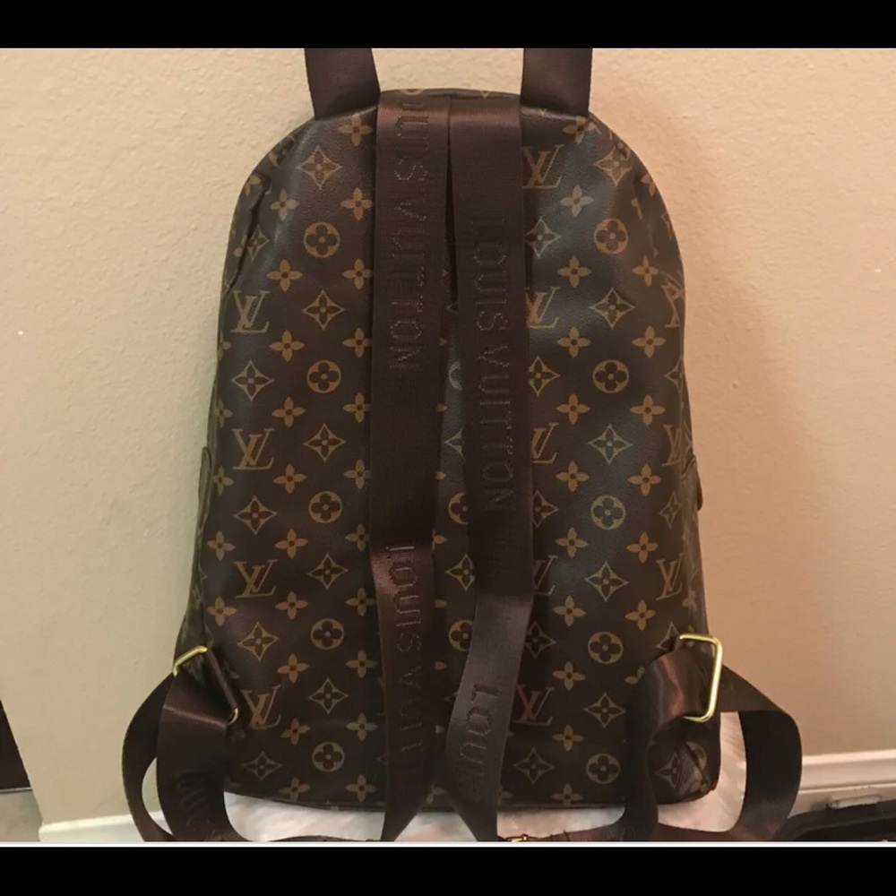 Backpack - Picture 2 of 2
